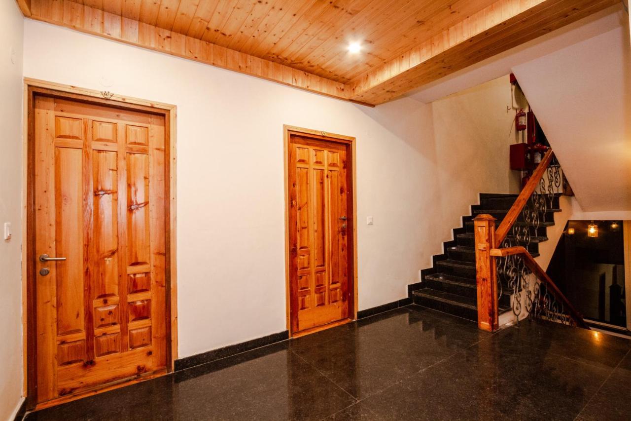 Tripli Hotels Stone House Cottage มะนาลี ภายนอก รูปภาพ